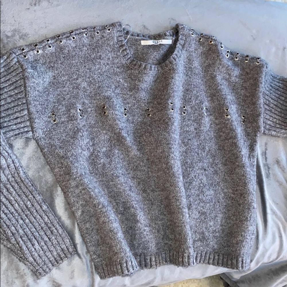 Medium Guess Sweater